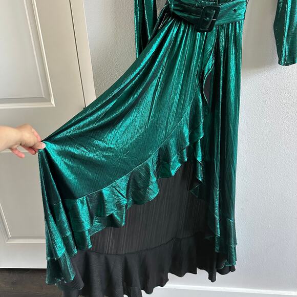 RETROFETE Wayne Metallic Jersey Maxi Wrap Dress New Size Small - Picture 9 of 9